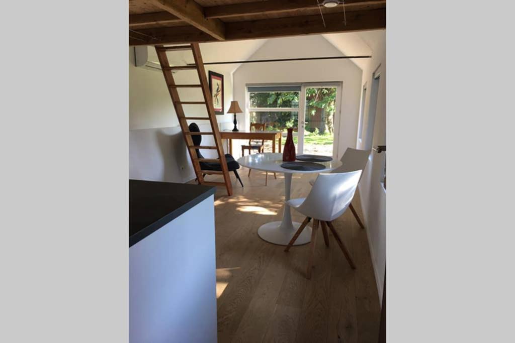 Kruibeke Cozy Studio On A Quaint Farm 아파트 외부 사진